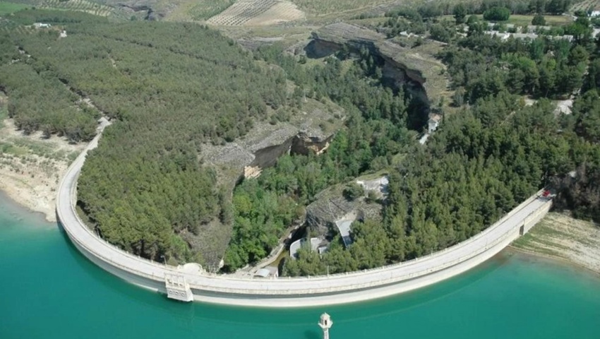 Pantano de los Bermejales